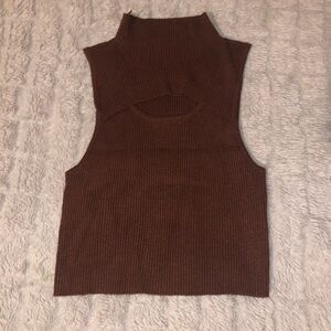 Kendall & Kylie Brown Ribbed Knit Cropped top